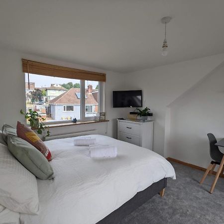 *Large Unique Retro Private Attic & Bathroom* Brighton Exterior foto