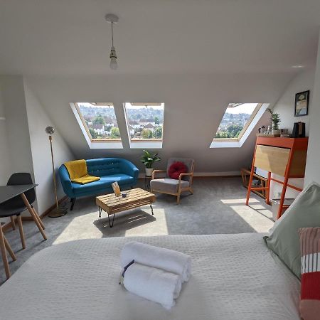*Large Unique Retro Private Attic & Bathroom* Brighton Exterior foto