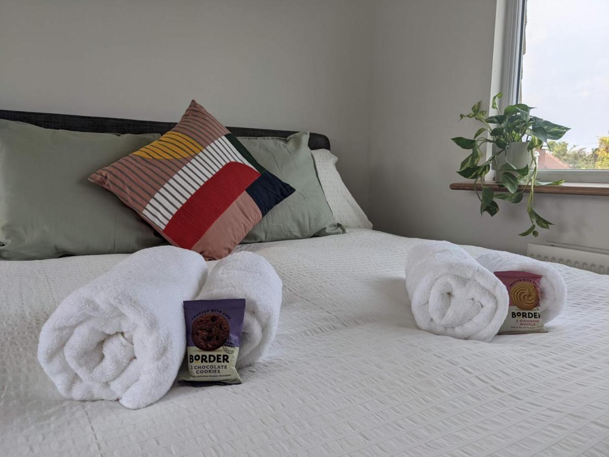 *Large Unique Retro Private Attic & Bathroom* Brighton Exterior foto