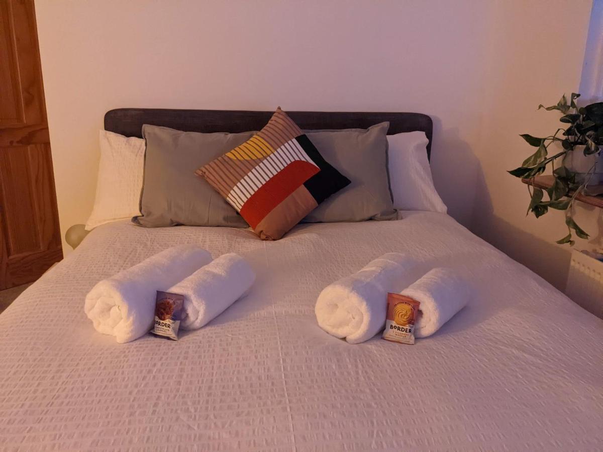 *Large Unique Retro Private Attic & Bathroom* Brighton Exterior foto